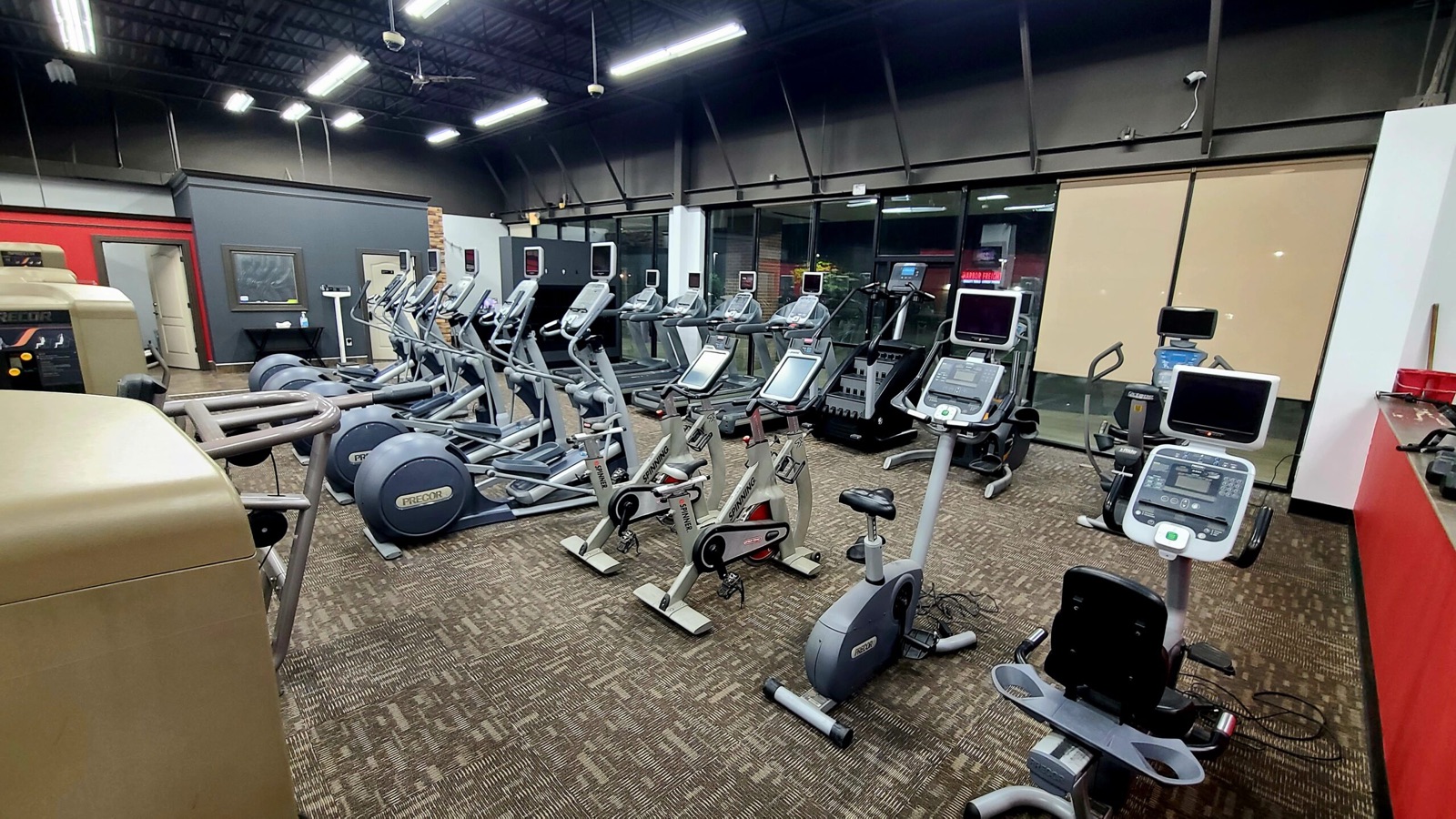 Stair Climbers, Ellipticals & Bikes