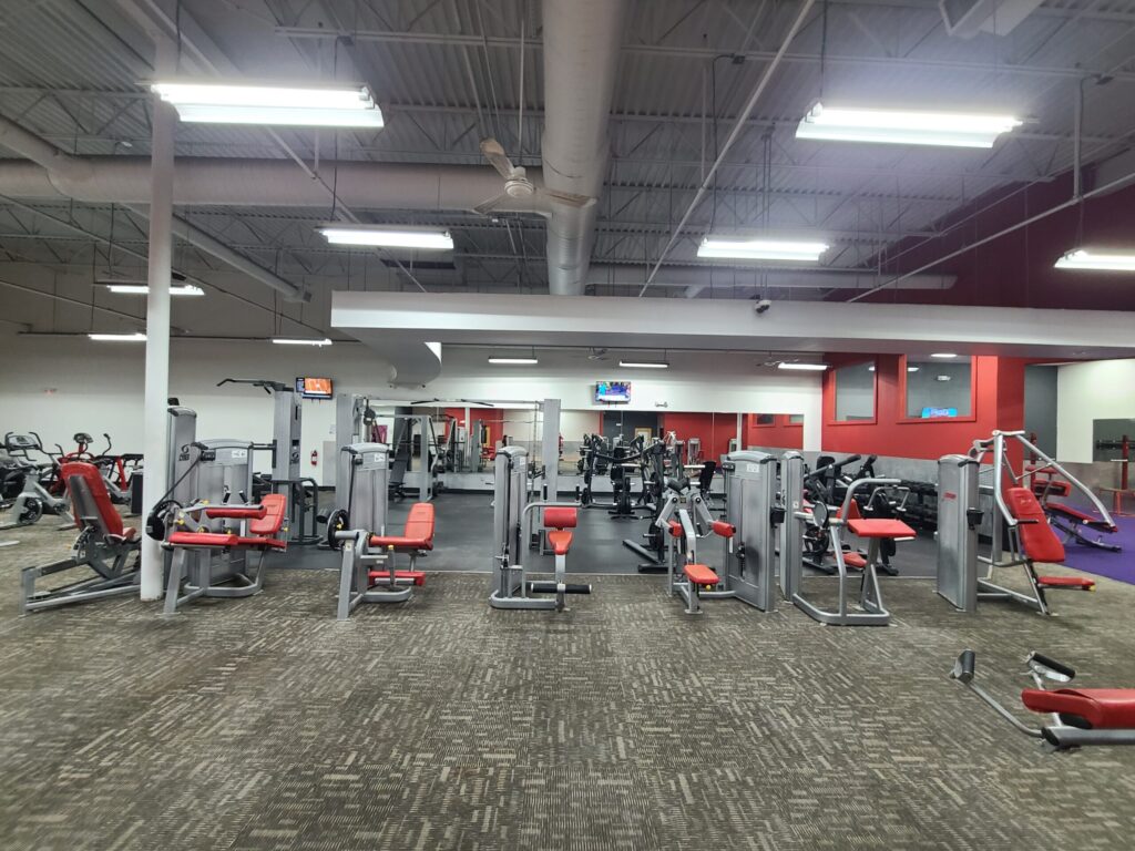 Inside Taylor Fitness Floresville
