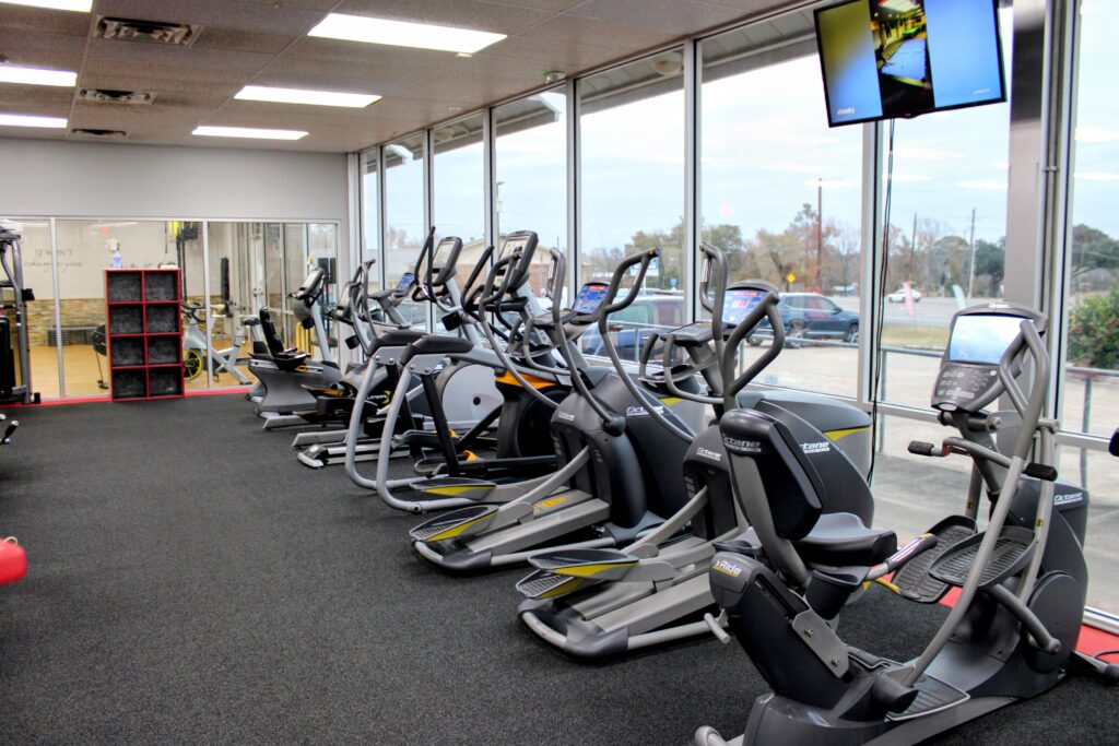 Inside Taylor Fitness Palestine